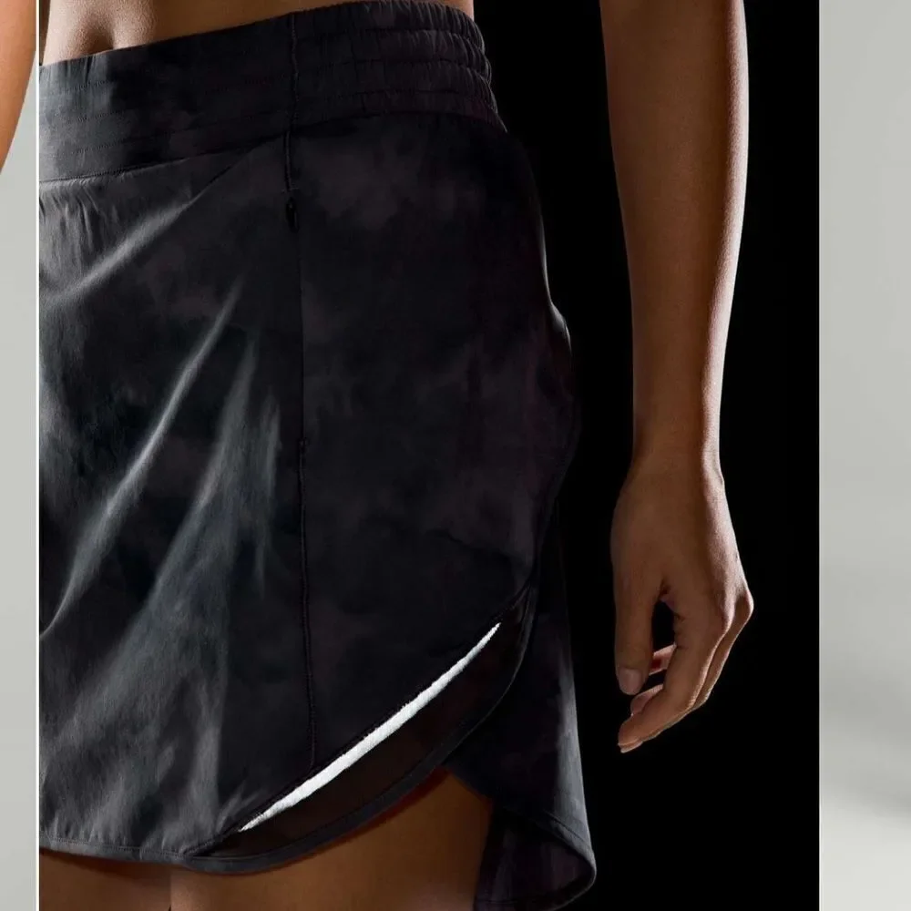 NWT LULULEMON Hotty Hot Skirt Skort Tie Dye DDPG Diamond Dye Pitch Grey 4 Long